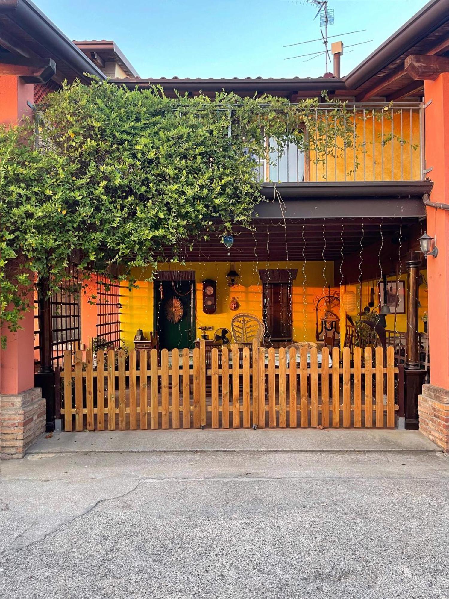 B&B La Cascina Di Alice Castiglione Delle Stiviere Exteriör bild